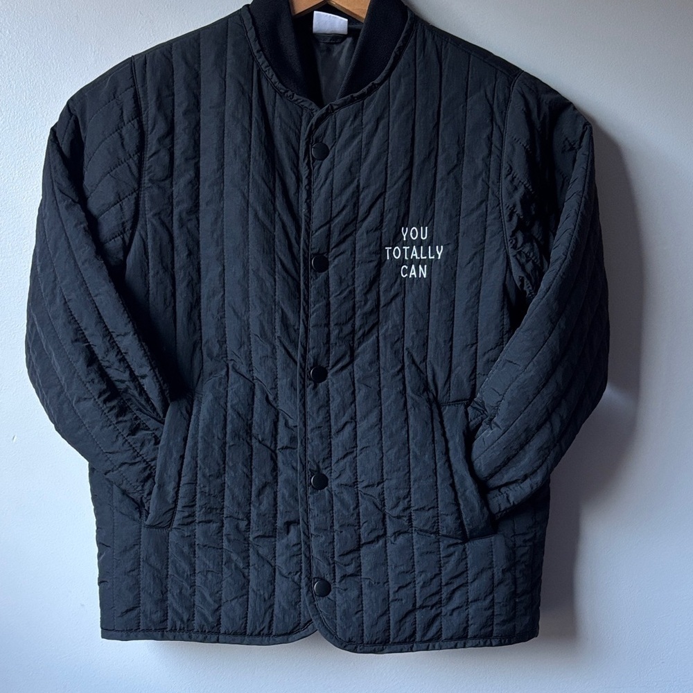 KIDS ! Zara 3pc Bundle size 8-9, 9 ,10
quilted jacket. Sweat shirt. Hoodie
